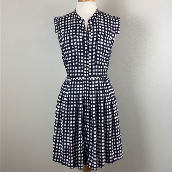Anthropologie Dresses & Skirts - Anthropologie Tylho Navy & White Dress